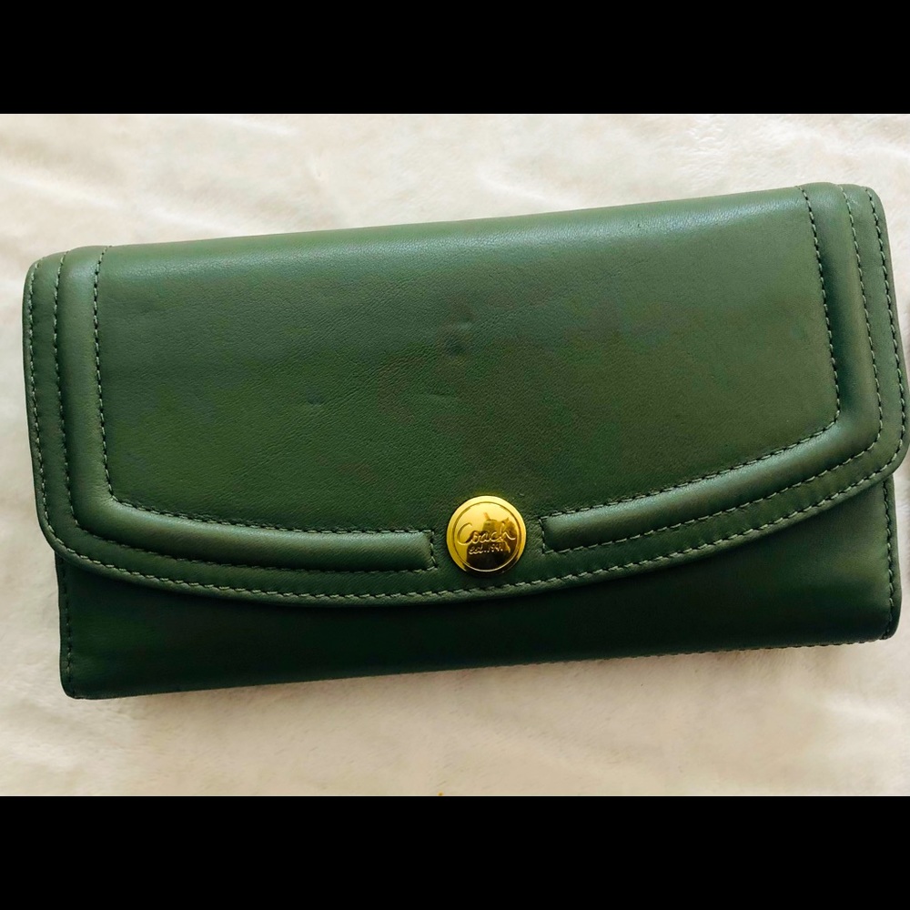 Coach wallet Green